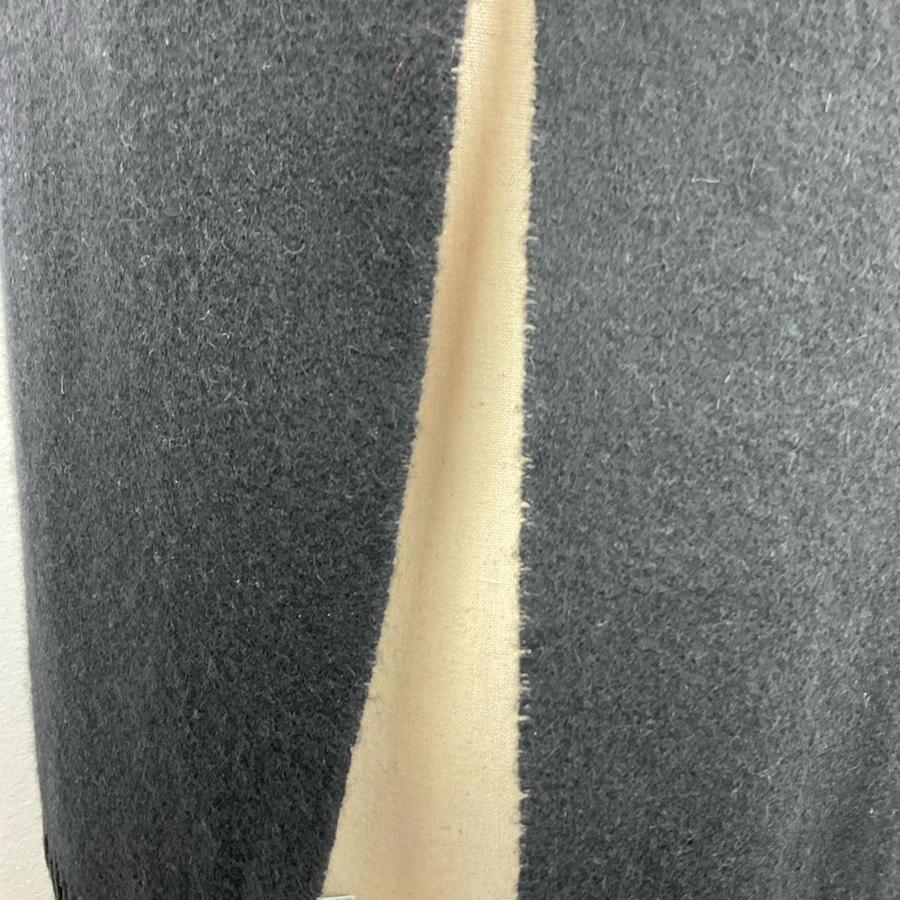 Lacoste Black Cashmere Wool-Blend Scarf - Picture 5 of 6